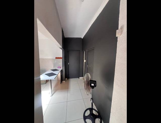 3 BEDROOM HOUSE FOR SALE IN KENSINGTON